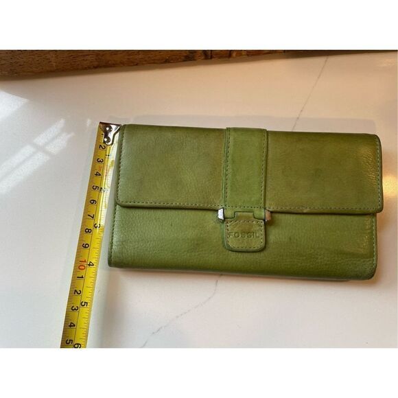Fossil Vintage Trifold Green Leather Wallet Checkbook Pocket Pen ID Pocket - Picture 8 of 8